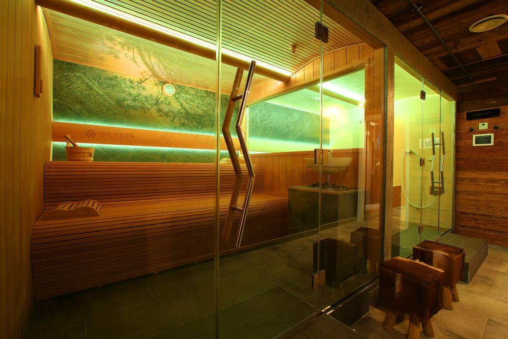 Naegler'S Fine Lounge Hotel 厄斯特里希·温克尔 外观 照片